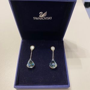 COPY - Swarovski Crystal Tear Drop Dangle earrings